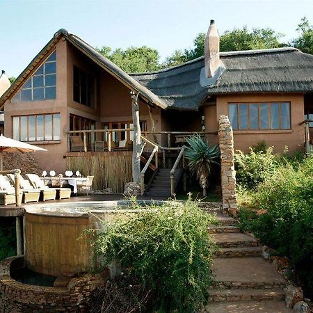Impodimo Game Lodge Madikwe Game Reserve Zewnętrze zdjęcie