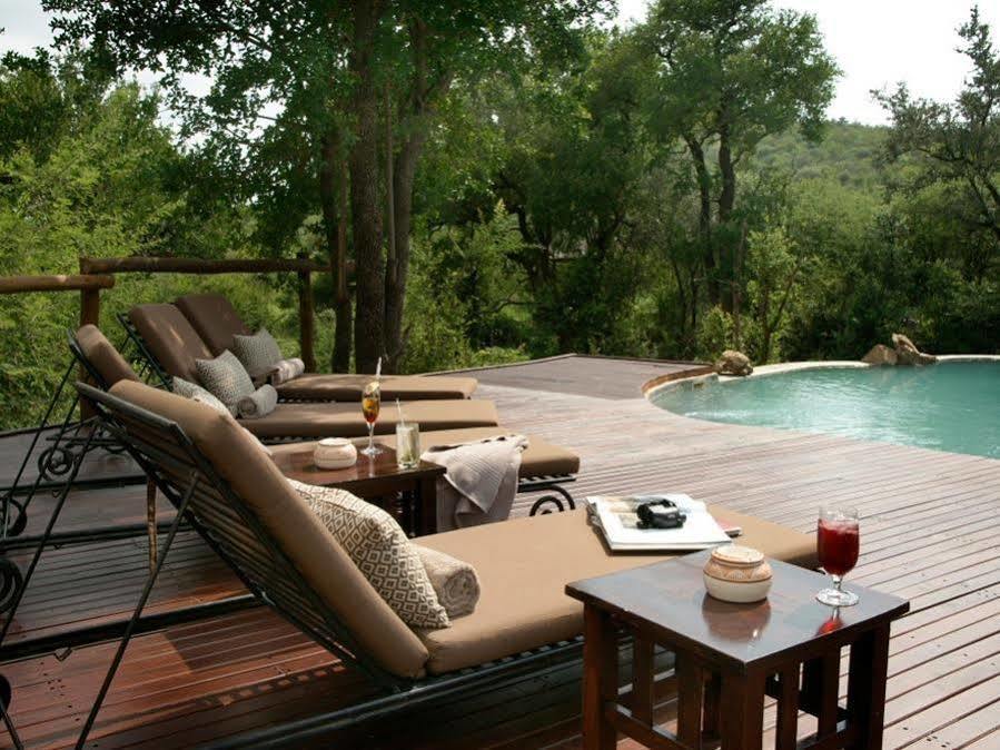 Impodimo Game Lodge Madikwe Game Reserve Zewnętrze zdjęcie