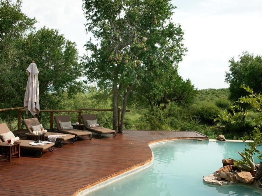Impodimo Game Lodge Madikwe Game Reserve Zewnętrze zdjęcie